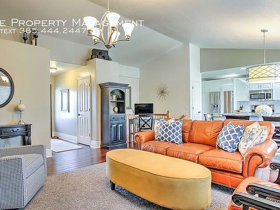 2nd image of 10182 S Bolton Ct