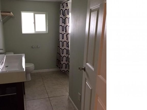 5th image of 203 N Hobson St