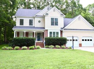 136 Holly Ridge Ln, Mebane, NC 27302