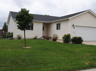 5297 Mercury Dr, Rapid City, SD 57703
