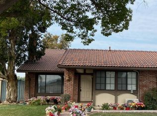 10671 Sagittarius Dr #101, Riverside, CA 92503