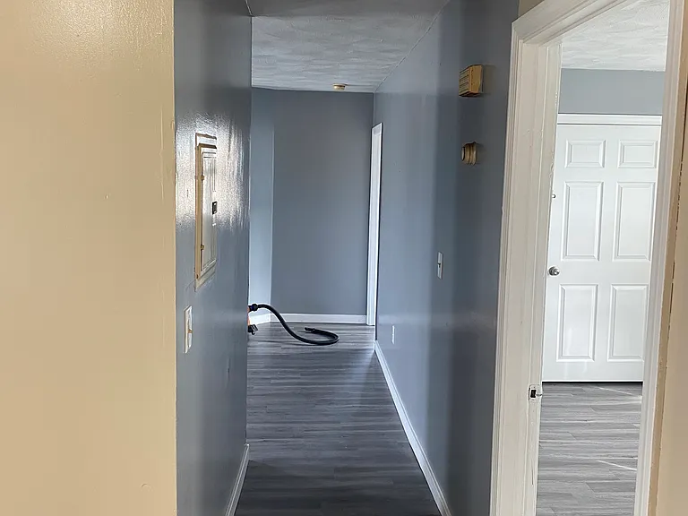 142 Putnam St #3 — Photo 4
