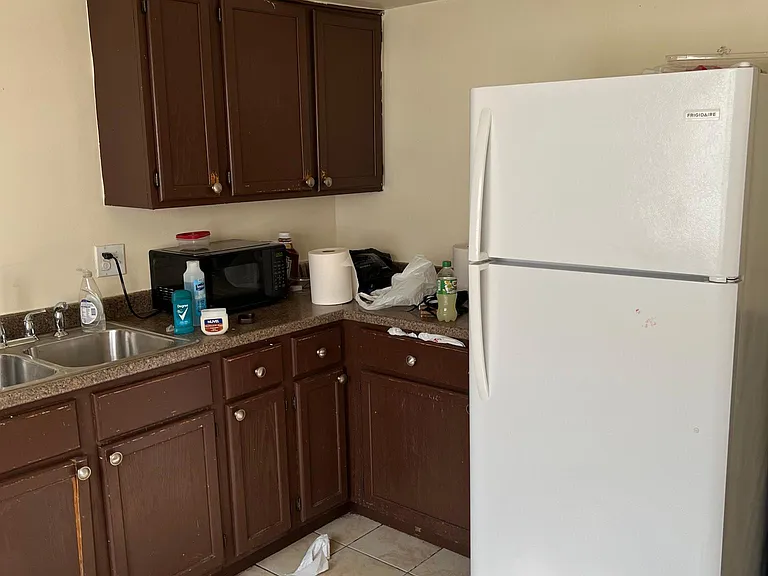 6356 S Eberhart Ave #2B — Photo 3