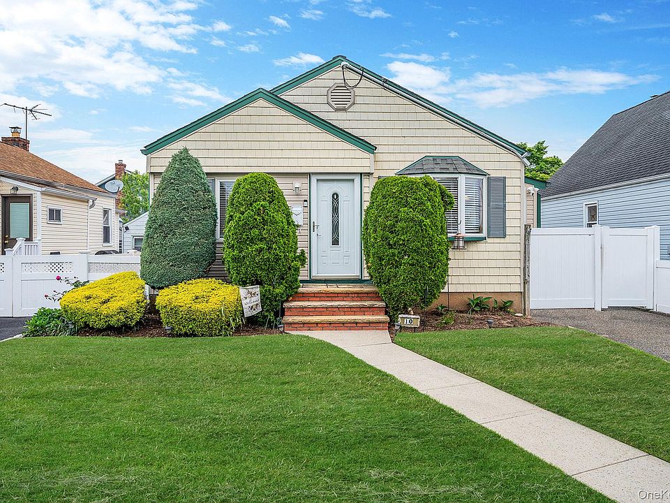 1st image of 10 Gordon Avenue
