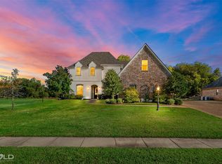 213 Horseguards Ave, Bossier City, LA 71111