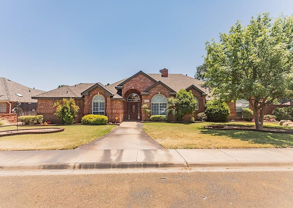 1st image of 2 Emerald Forest Dr