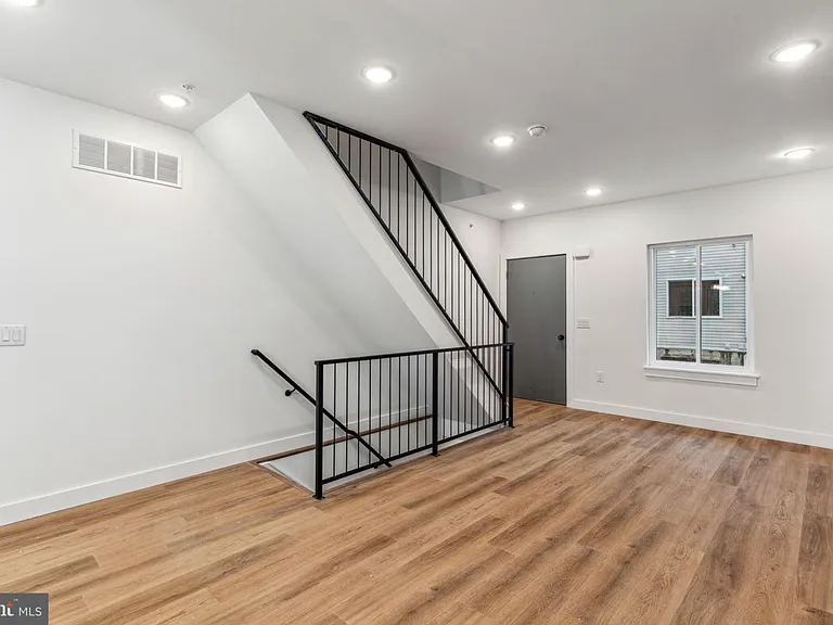 2023 N Reese St — Photo 10
