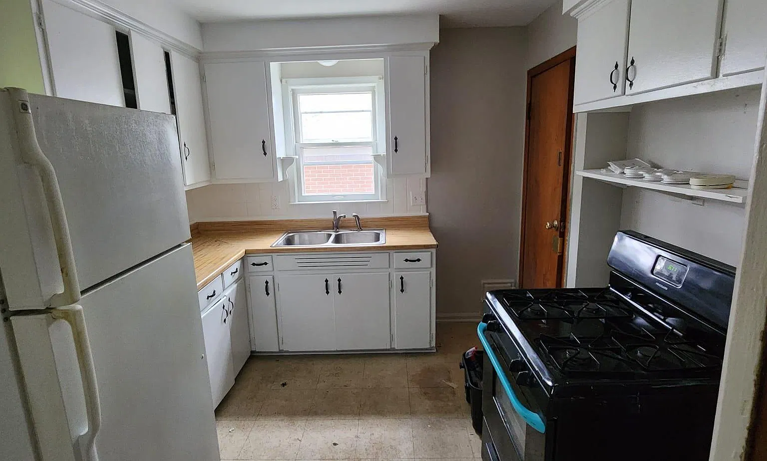 2 bed, 1000 sqft, $1,450 — Photo 4