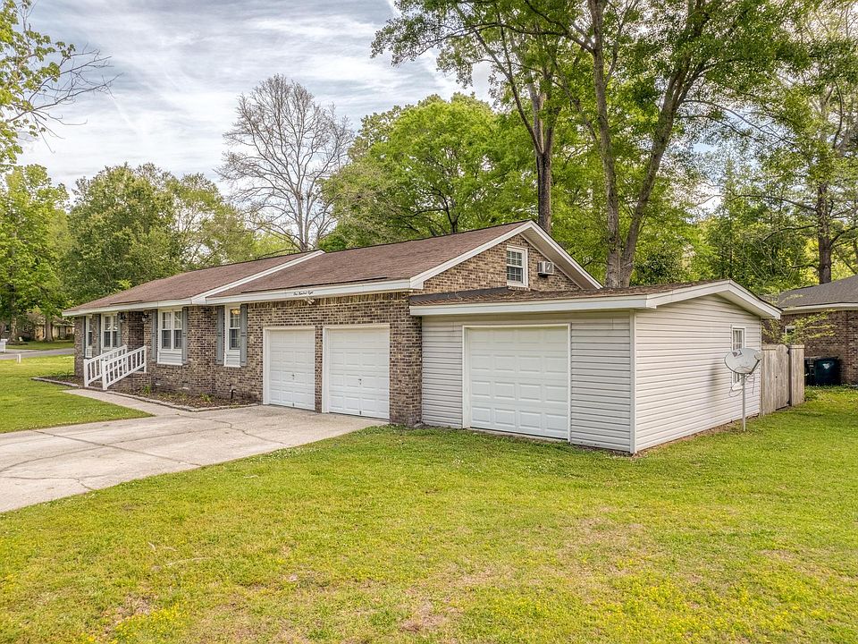 1st image of 108 Tiffany Ln