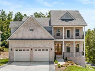 168 Amohi Way, Loudon, TN 37774