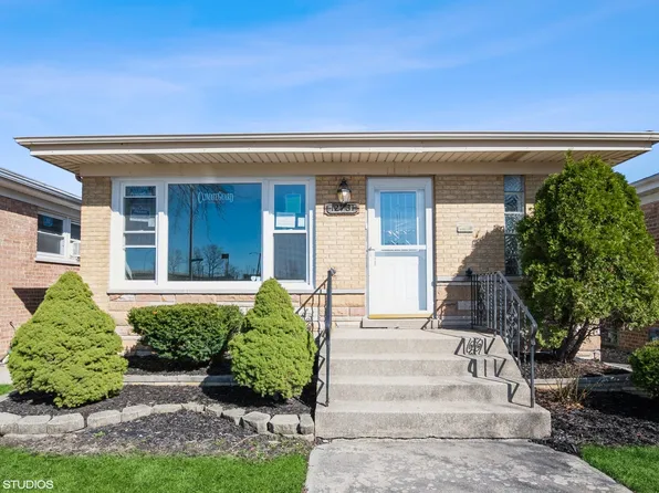 12731 Division St, Blue Island, IL 60406