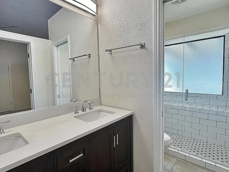 4808 Waxwing Dr — Photo 16