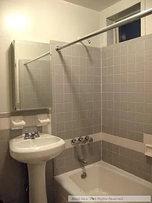 Rented by Bond New York | media 18