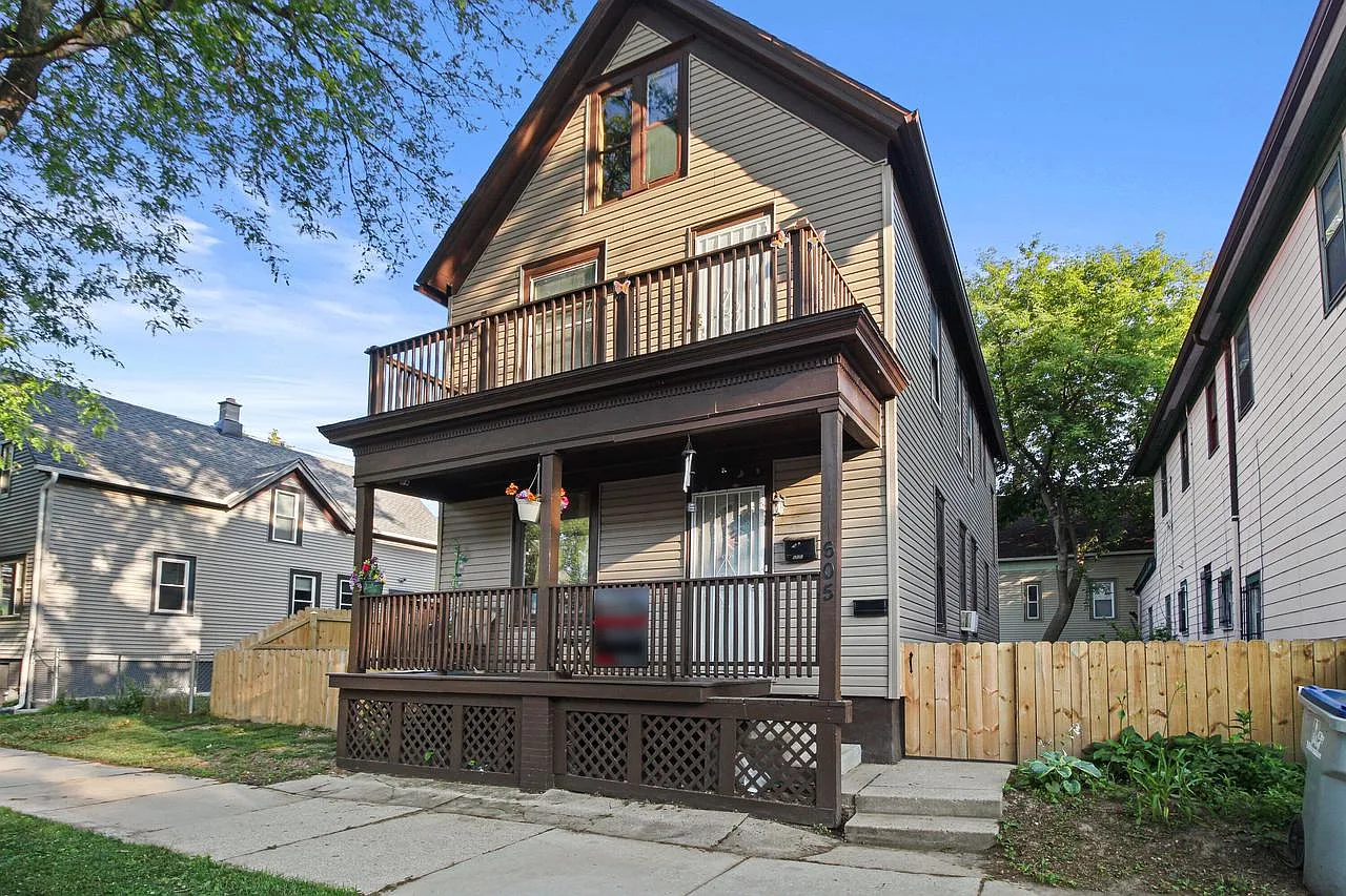 605 East Wright STREET photo 1