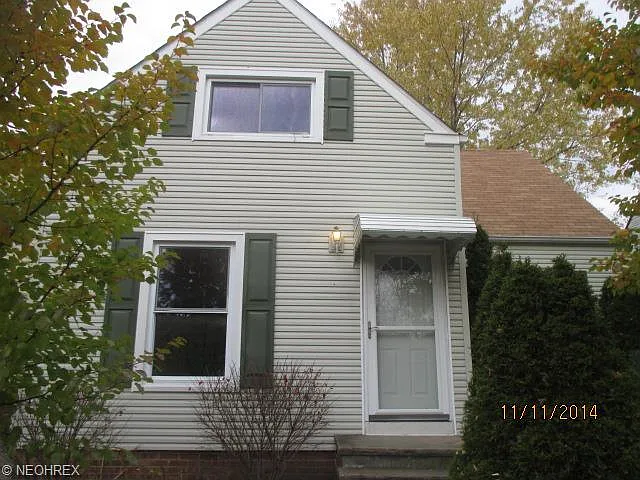 12501 Oak Park Blvd photo 1