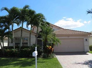5886 Royal Club Dr, Boynton Beach, FL 33437