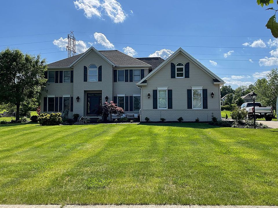 1st image of 4390 Roxburghe Dr