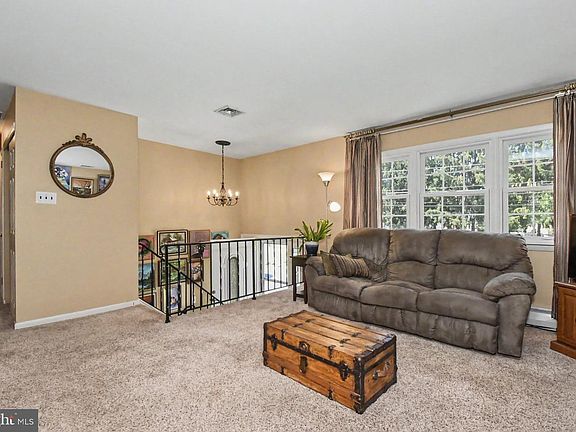 2nd image of 266 Level Rd