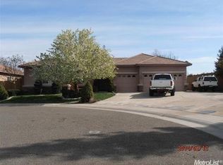 893 Cottrell Ct, Galt, CA 95632