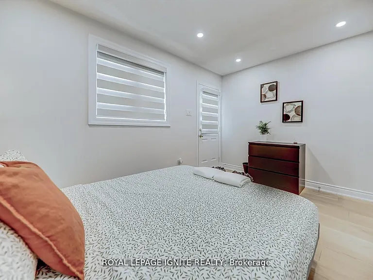 4023 Bishopstoke Ln #MAIN — Photo 22