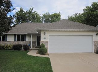 1701 Santa Fe Rd, Washington, IL 61571