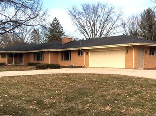 1725 N Lodge Dr, Beloit, WI 53511
