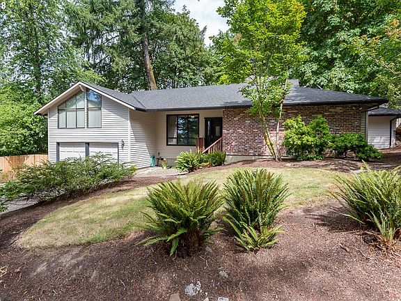 2nd image of 17040 Fernwood Dr