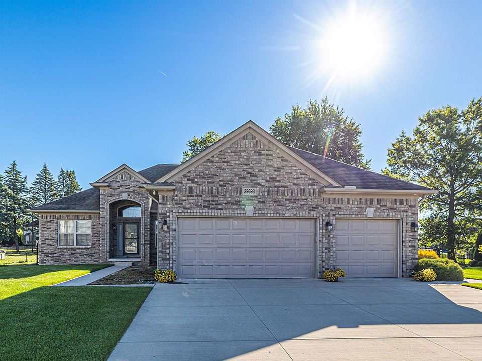 1st image of 29693 Lockwood Ct Unit 20