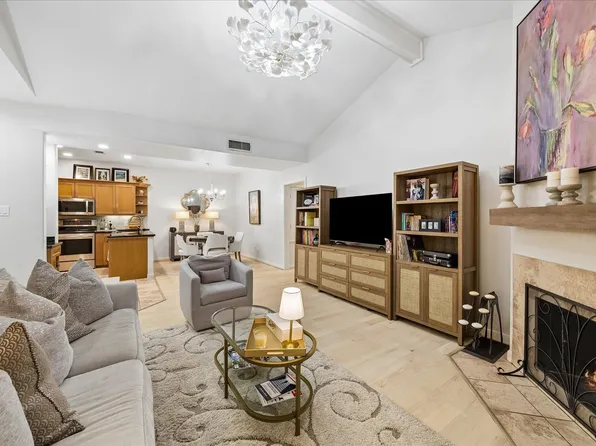 11711 Memorial Dr APT 258, Houston, TX 77024