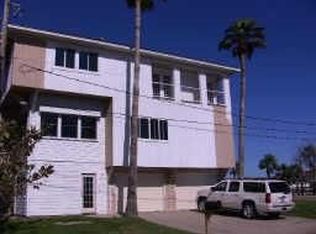 1214 103rd St, Galveston, TX 77554