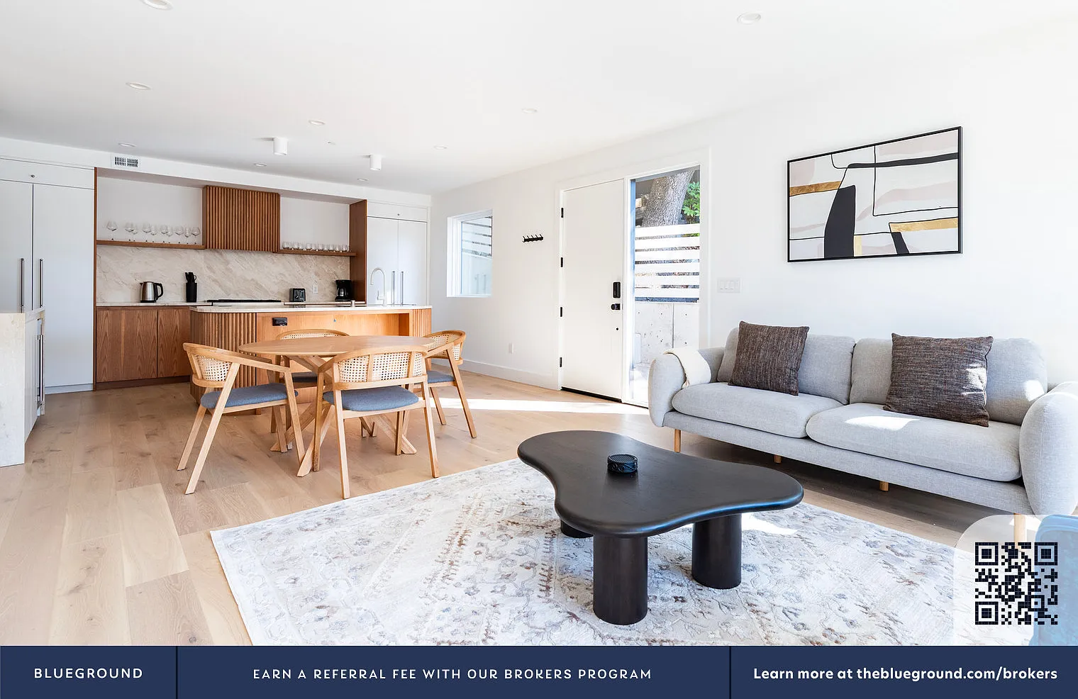 2 bed, 2.5 bath, 1466 sqft, $6,460 — Photo 3