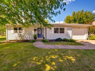 65 Mark Twain Ct, North Liberty, IA 52317