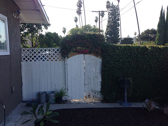 4th image of 2076 Delrosa Dr