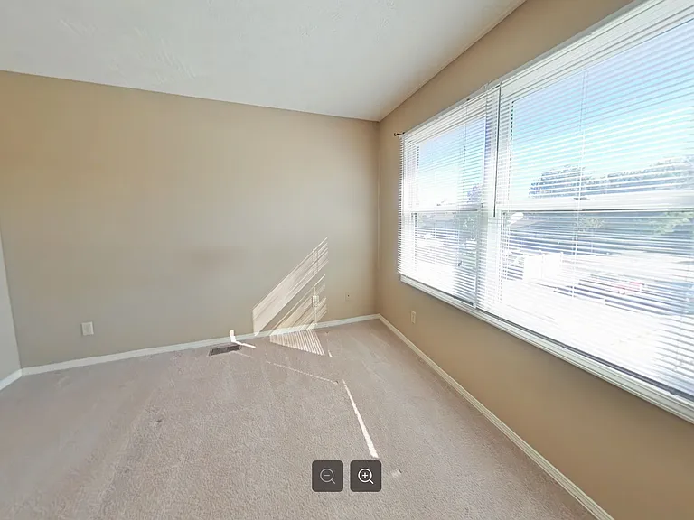1383 W Allen St #B2 — Photo 7