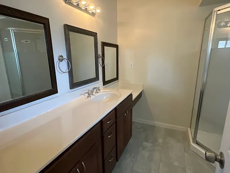 1808 N Aster St — Photo 6