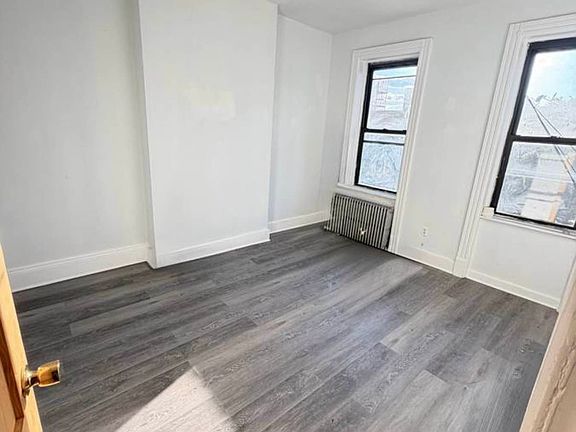 4th image of 1734 Menahan St APT 3
