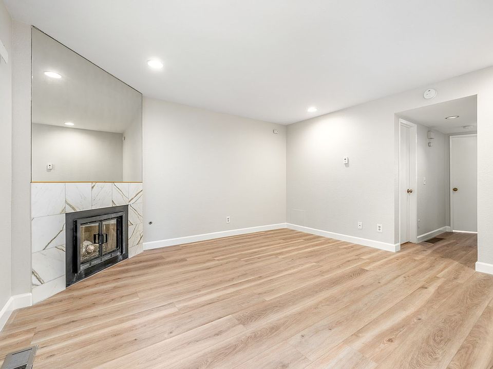 1st image of 16771 Moody Cir APT B