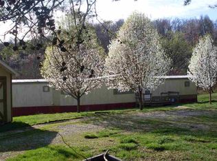 1351 New Steamport Rd, Sebree, KY 42455