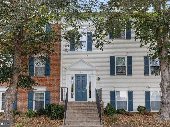 114 Prosperity Ave SE APT F, Leesburg, VA 20175