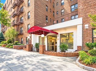 71-11 Yellowstone Blvd #4M, Forest Hills, NY 11375