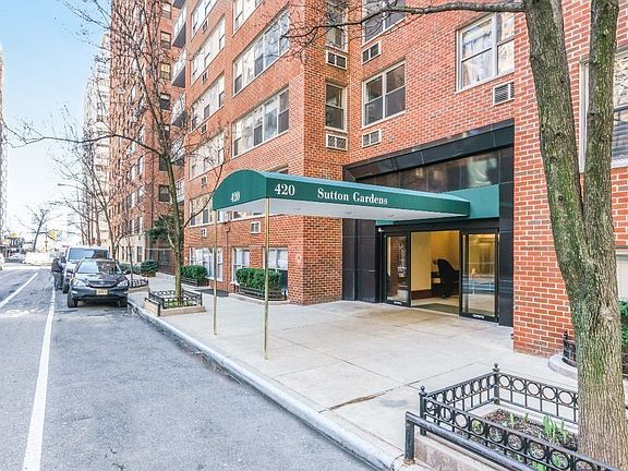 4th image of 425 E 54th St #2J