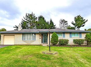 730 Gottwald Dr, Bethlehem, PA 18015