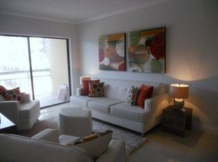 6444 Collins Ave APT 202, Miami Beach, FL 33141