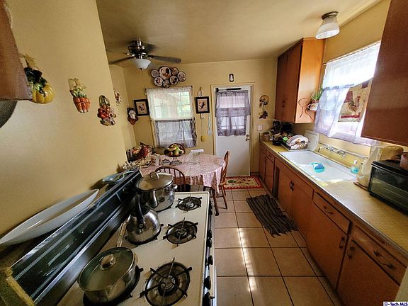 5th image of 134 N Ellen Dr