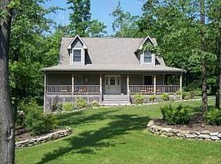 941 Mountainview Dr, Oakland, MD