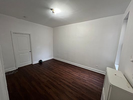2nd image of 1077 Teller Ave APT 31