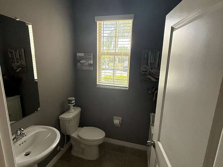 8617 Reedville St — Photo 5