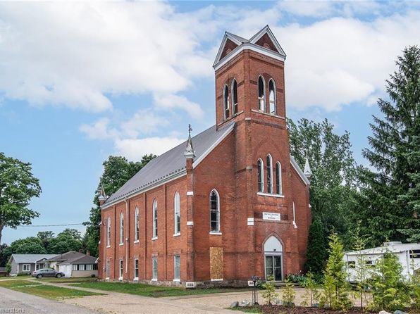 2048 Albert St S, Howick, ON N0G 1X0