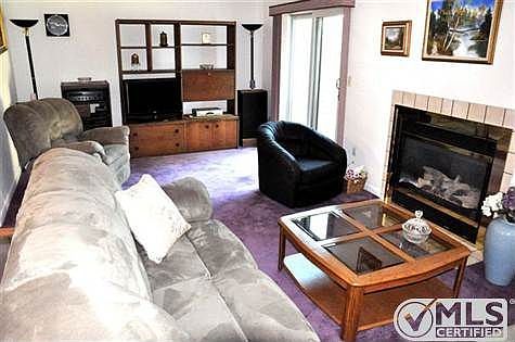 5th image of 89 Sterling Pl