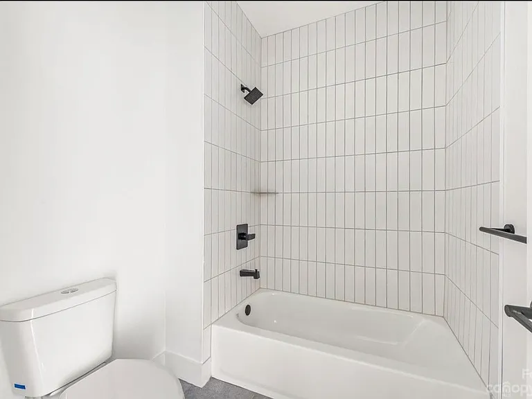 3108 Ross Ave — Photo 23